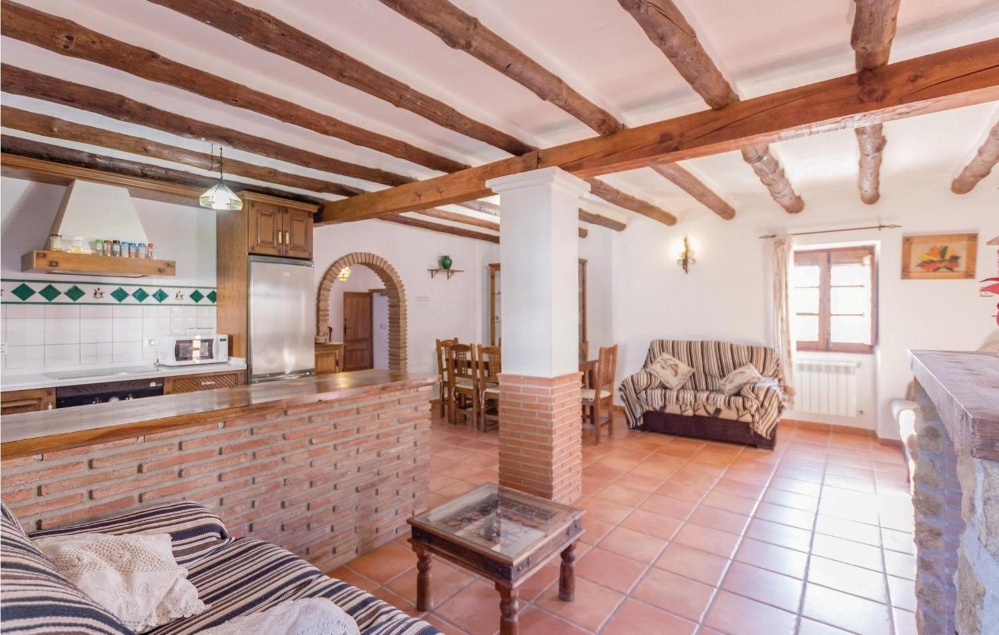8 Bedroom Lovely Home In Иснахар Экстерьер фото
